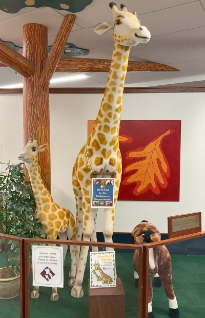 Photo of Giraffes in the Entryway of the Children's Room